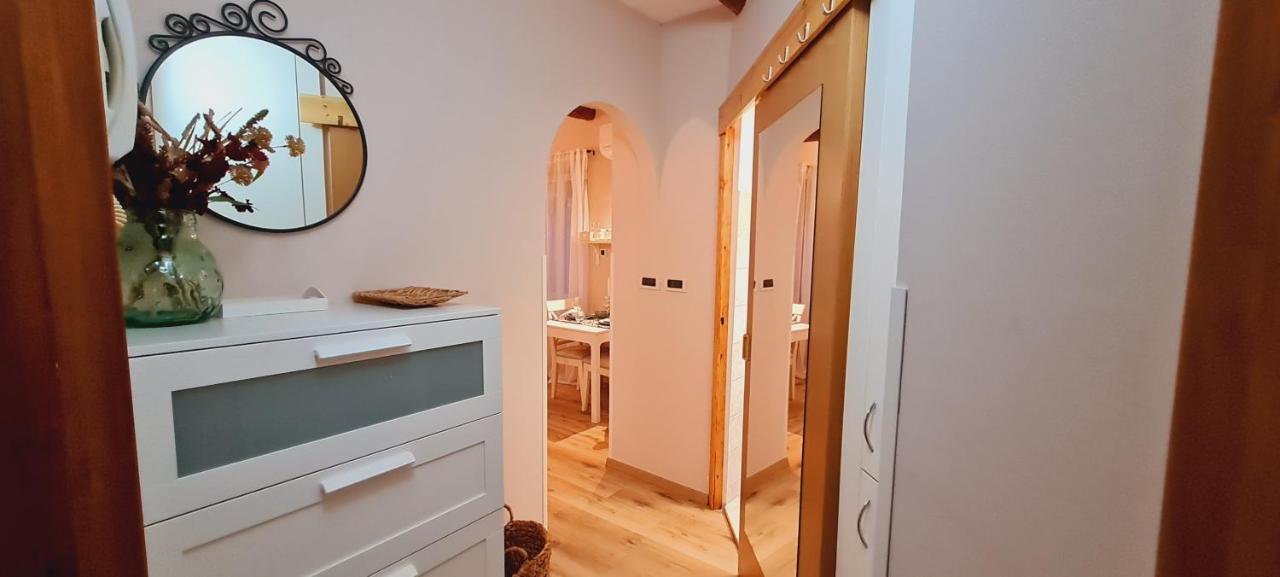 Studio Apartments Malu Pula Exteriér fotografie