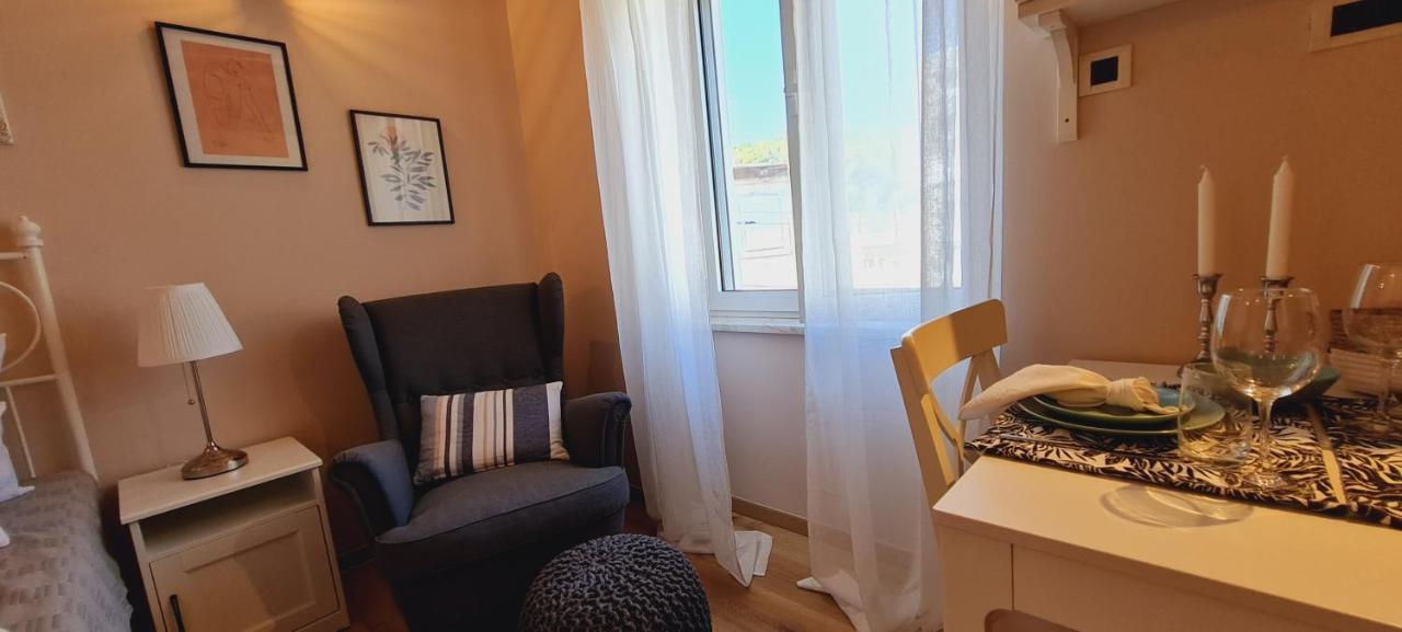 Studio Apartments Malu Pula Exteriér fotografie